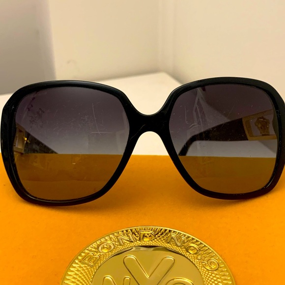 Versace Sunglasses - Picture 2 of 3